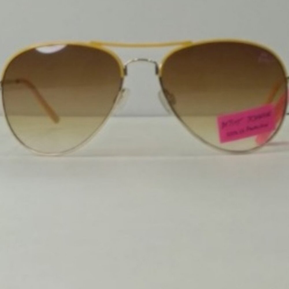 Betsey Johnson Women Yellow Aviator Square Sunglasses